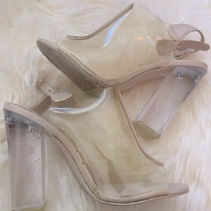 See through minimalistic heels
